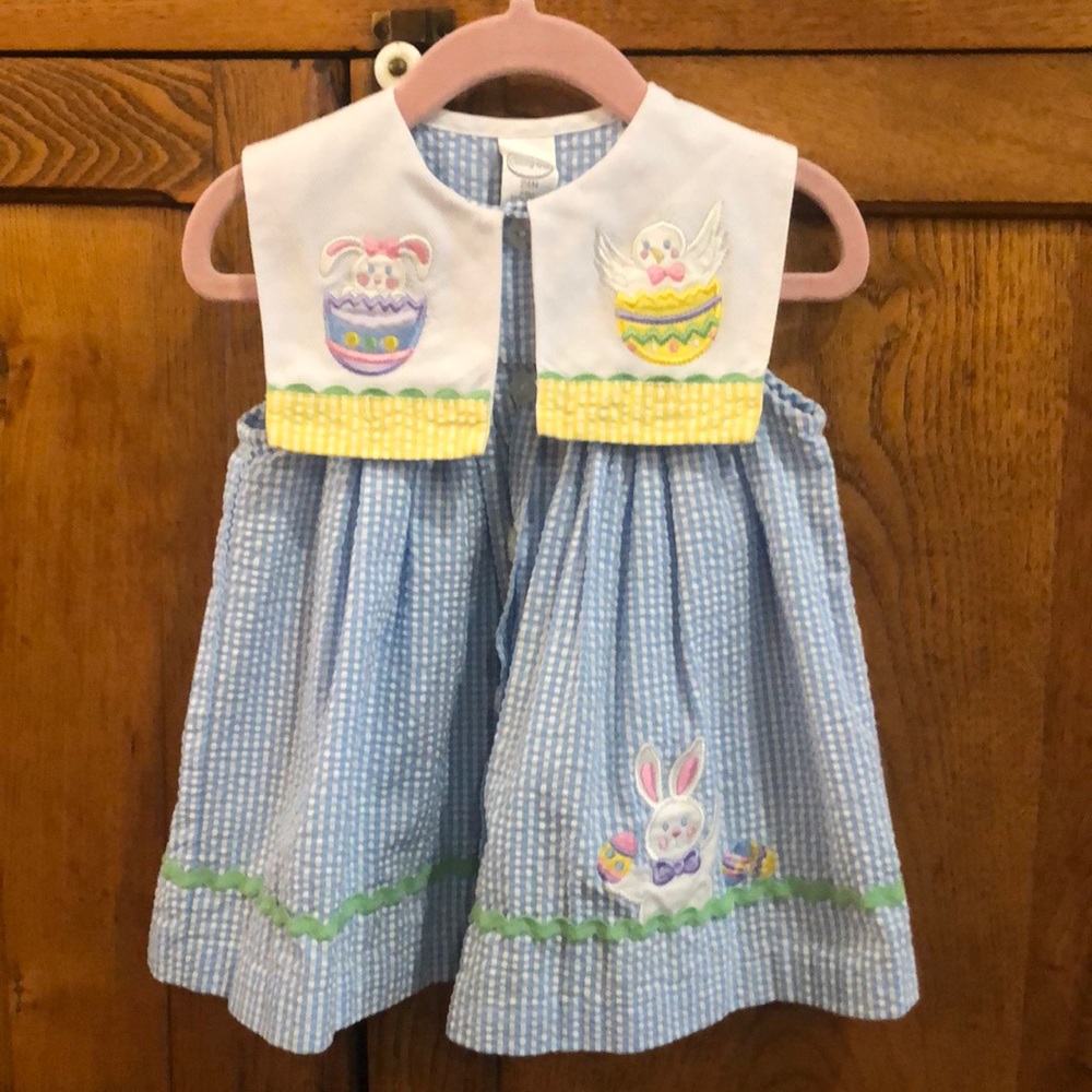 Easter Dress Adorable details!